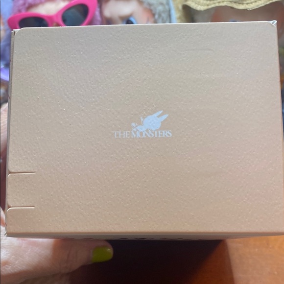 Pop Mart Labubu 'Have A Seat' DADA - Picture 7 of 8